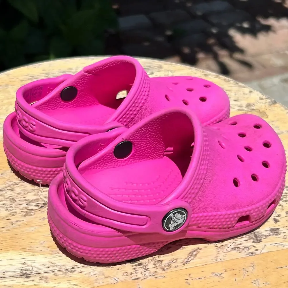 Crocs Kids Shoes Pink Classic Clogs Water Shoes Slip On Size 7